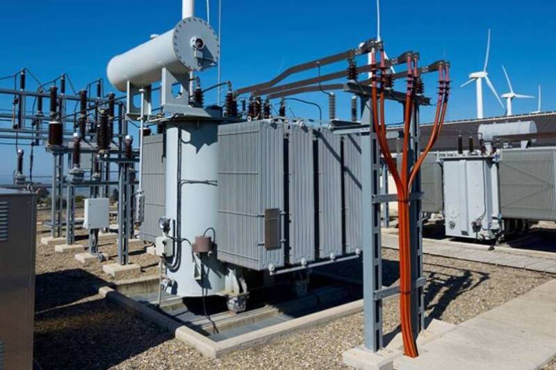 Levage de Transformateurs électriques et Manutention de Machines Industrielles à Chelles 77 en Seine-et-Marne, proche de PARIS